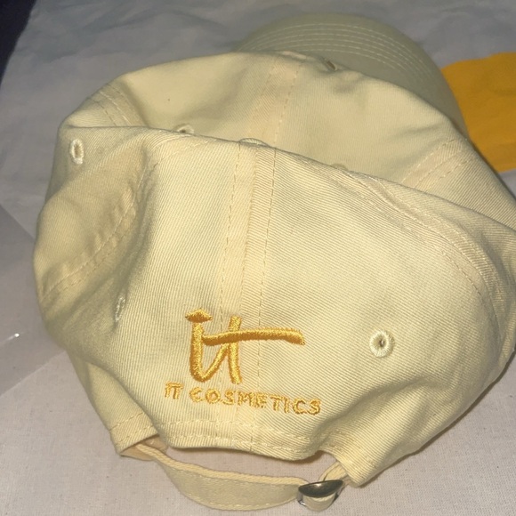 IT Cosmetics Limited Edition Super Star Foundation Brush bundle - Picture 3 of 15